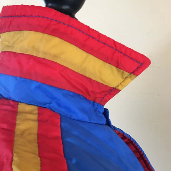 Vintage 70s 80s Just Boys Blue Yellow Red Winter Puffer Vest Stripes 16 - Picture 2 of 9